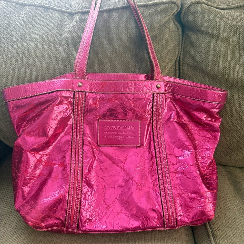 Vintage Dolce & Gabbana Metallic Pink Tote✨